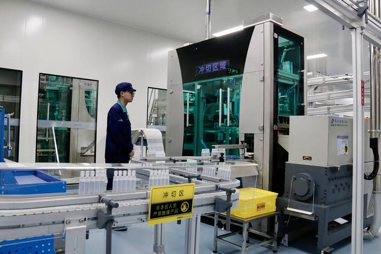 设备“换新” 产能翻番 中企万泰的技改突围之路